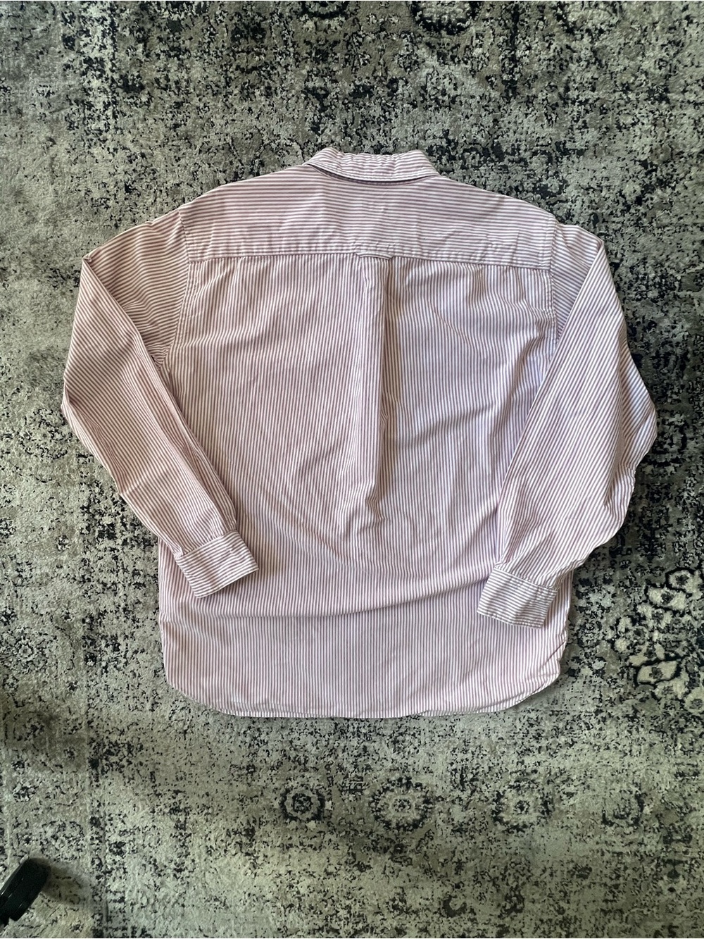 Uniqlo Button-down - Picture 2 of 3